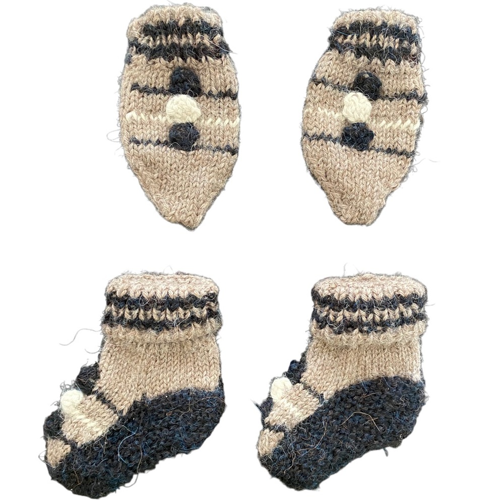 HANDMADE Awamaki Wool Mittens & Booties NWOT